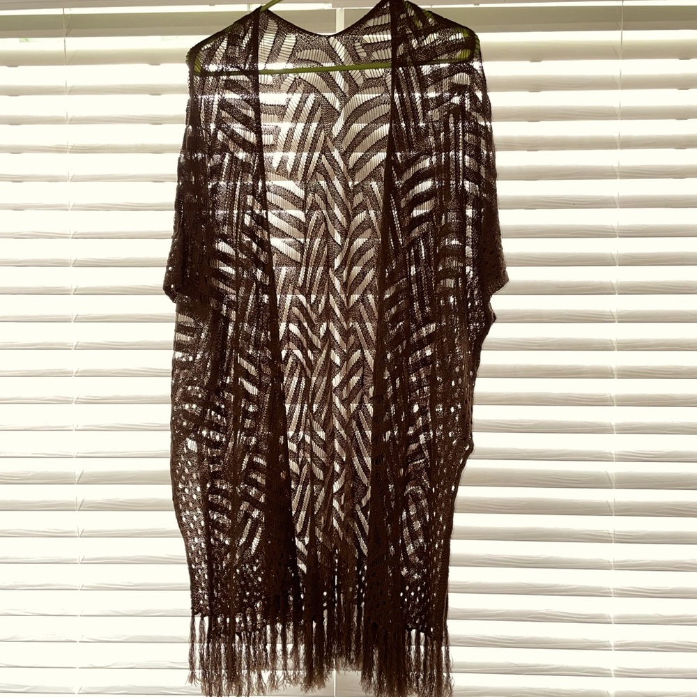 Brown Medium to Large Fringe Hem Kimono